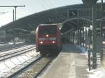 Eine 101 mit ihren IC nach Dresden im Erfurter Hbf auf Gleis 8